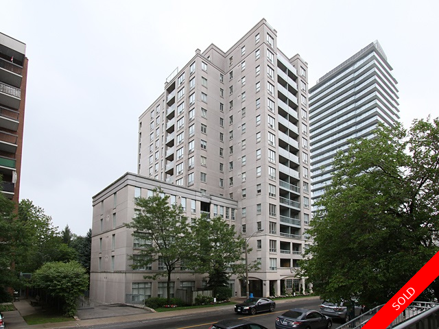 Yonge Street and Davisville Apartment for sale: 2 bedroom (Listed 2016-08-17)