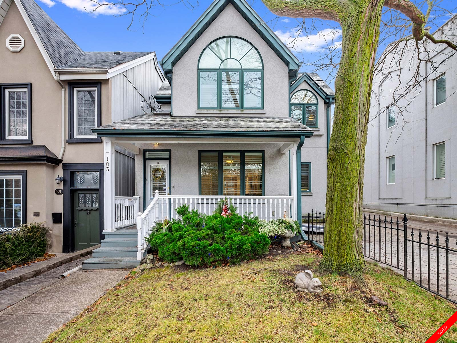 Yorkville Detached for sale: 3 bedroom (Listed 2023-12-20)